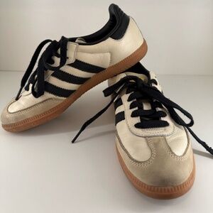 Adidas Samba
